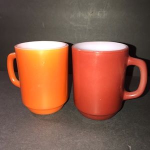 Vintage 2 ANCHOR HOCKING Ovenproof 301 Orange/Brown Coffee Tea Mugs Cups